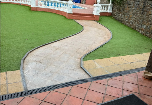 Garden Paths Resurfacing